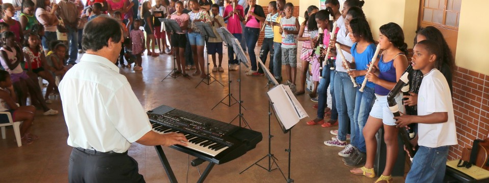 Nova Pousada Community Center Ingauration in Sabinopolis